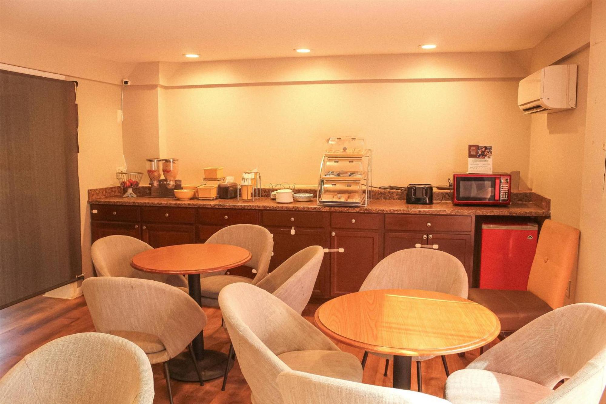 Days Inn By Wyndham ליטל ריבר מראה חיצוני תמונה