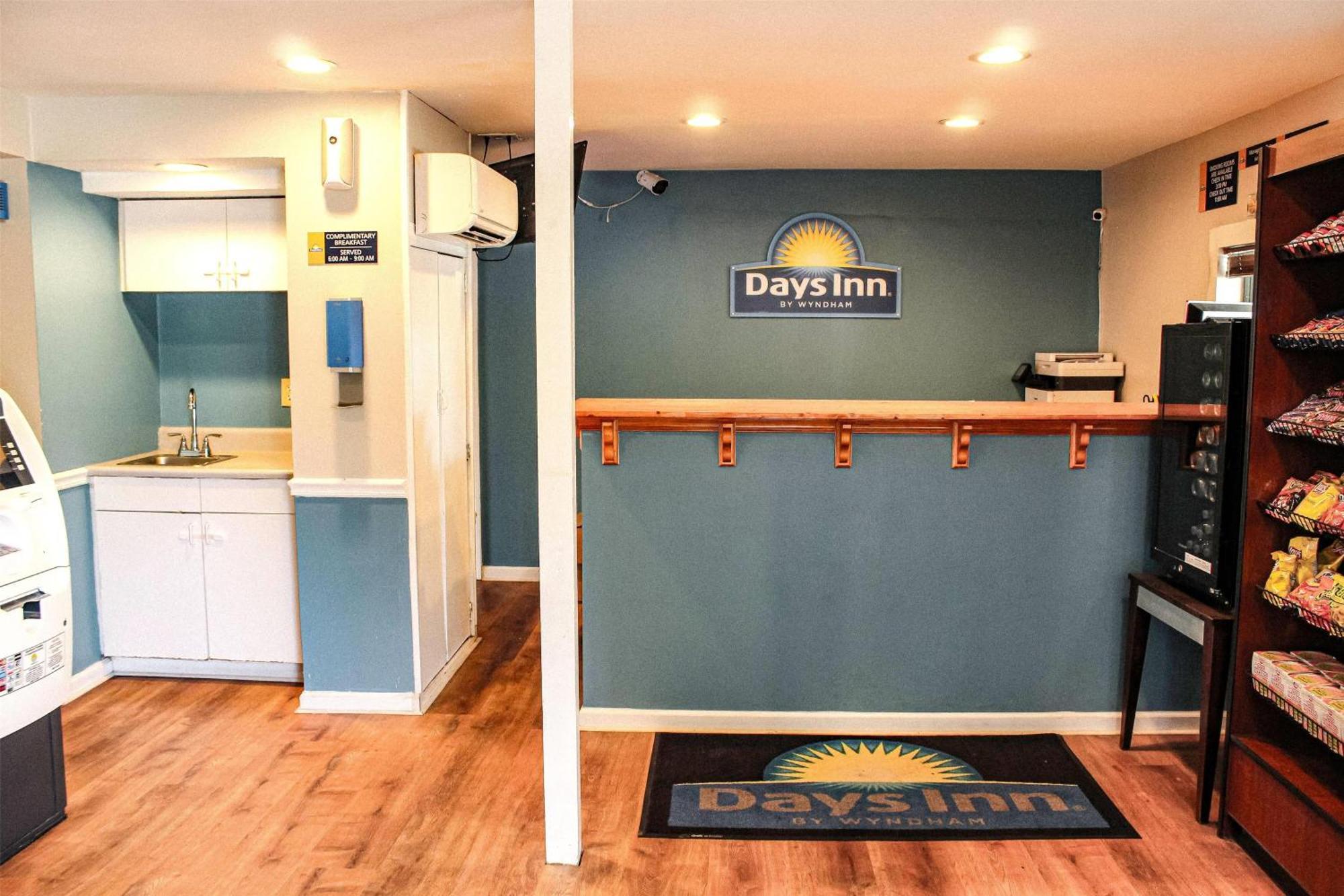 Days Inn By Wyndham ליטל ריבר מראה חיצוני תמונה